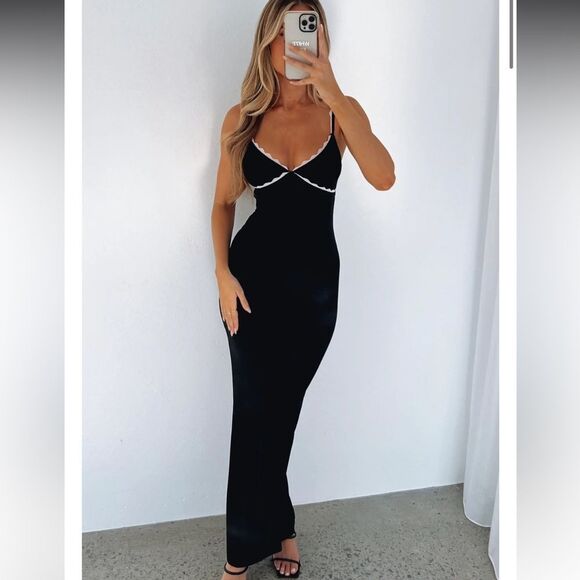 NWT White Fox Only the Young black maxi dress XL pink lace trim - Picture 3 of 8